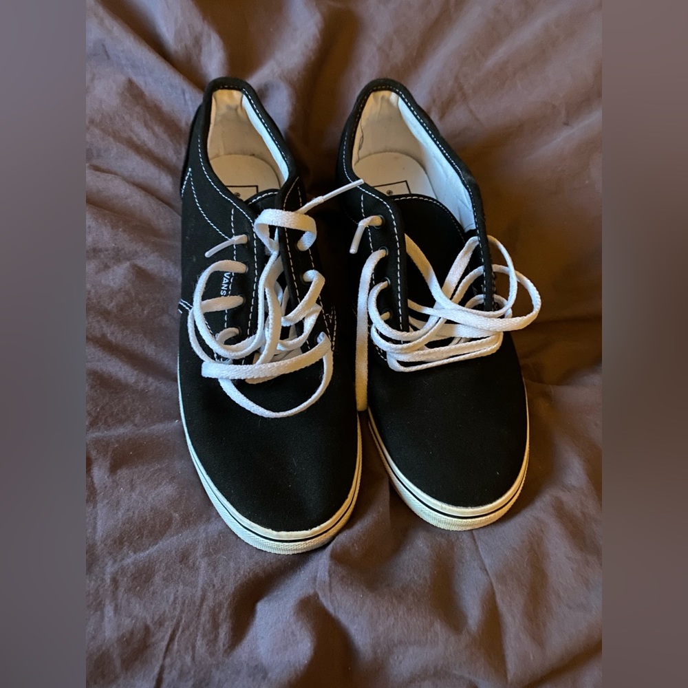 Black casual shoes